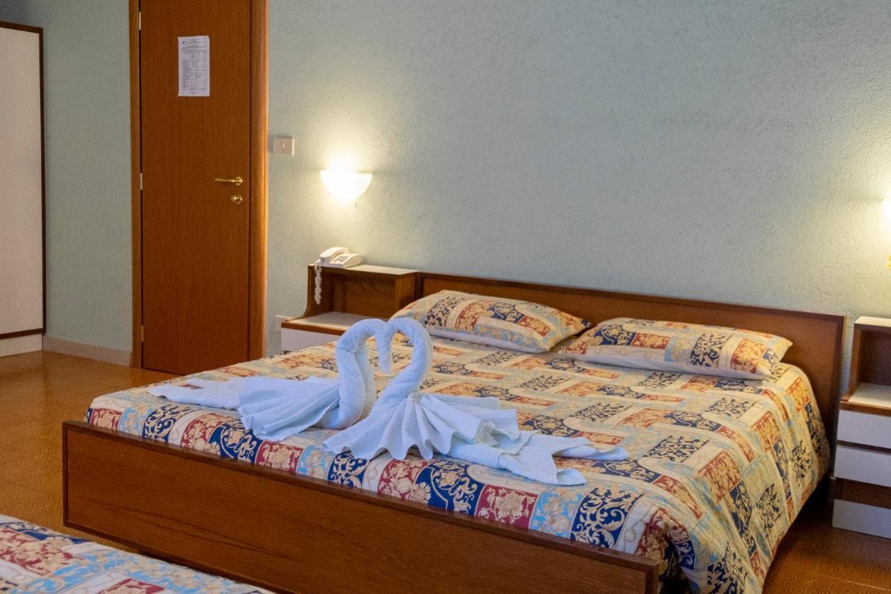 Albergo Ponte Di Nava Ormea Buitenkant foto